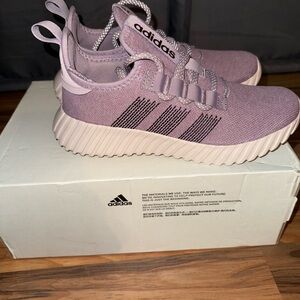 Adidas Kids Sneakers in Lavender